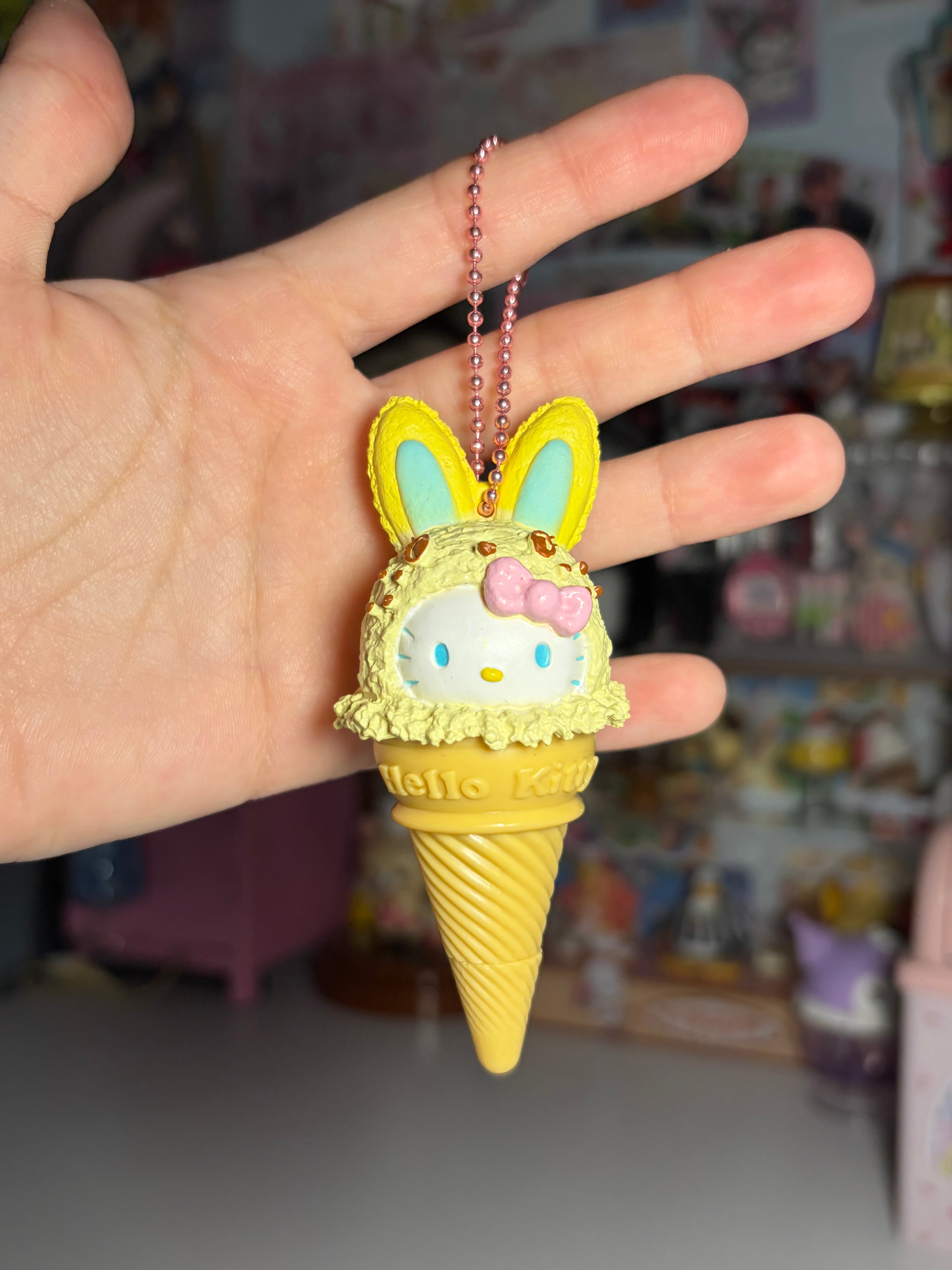 Re-ment Sanrio Hello Kitty Bunny Ice Cream Figure Keychain