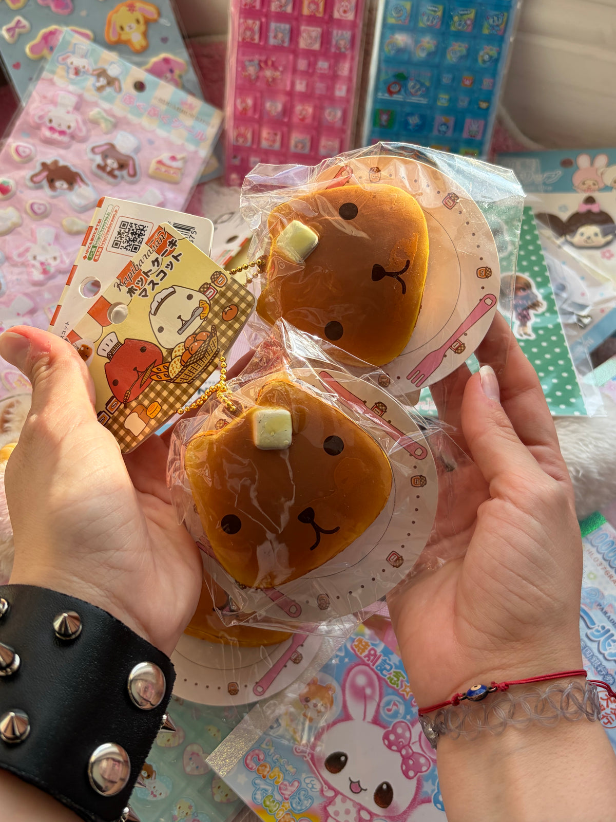 {San-x} Kapibara-san Cafe Vintage Squishy Keychains