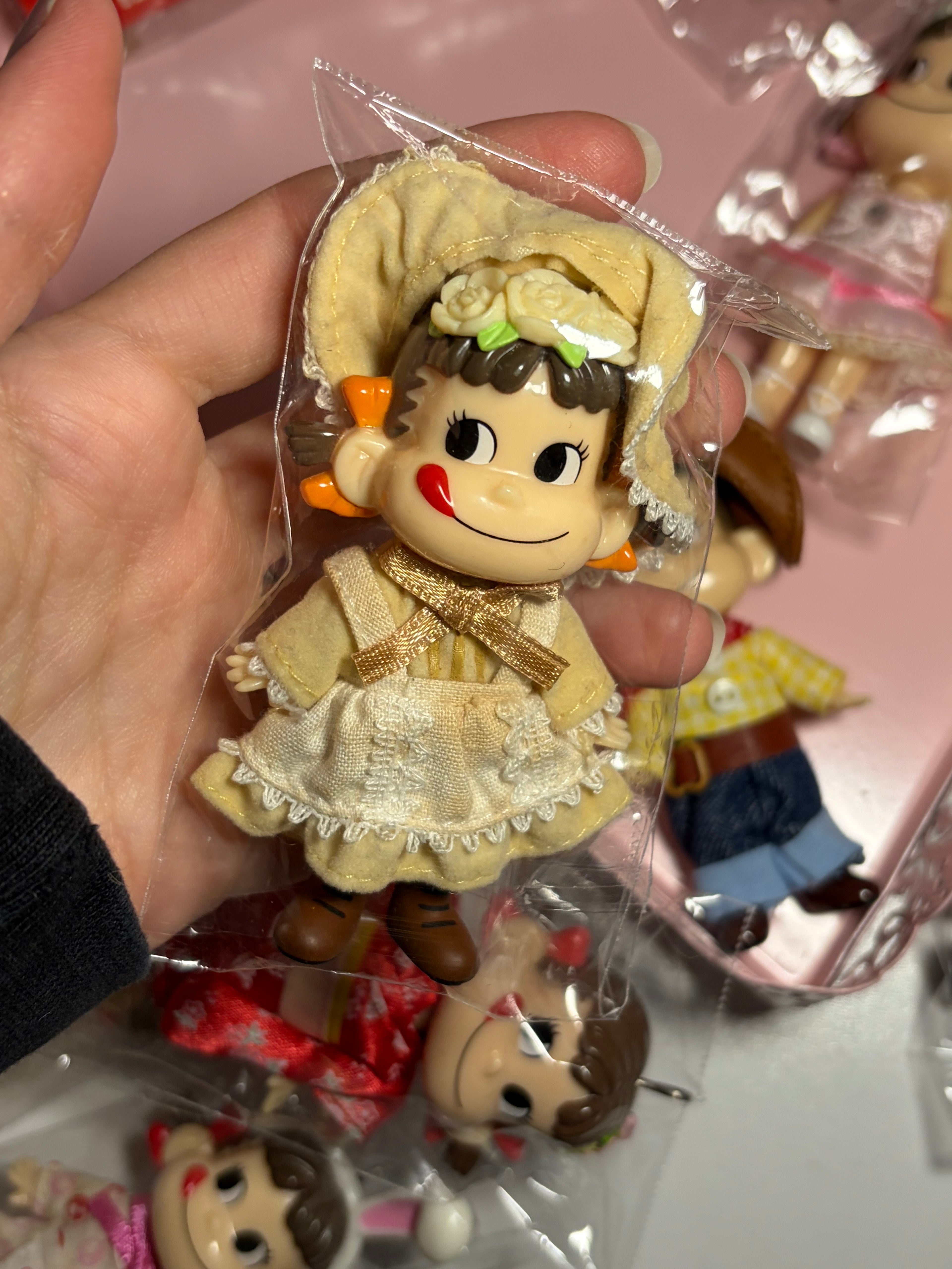 Peko-Chan Figure Keychains