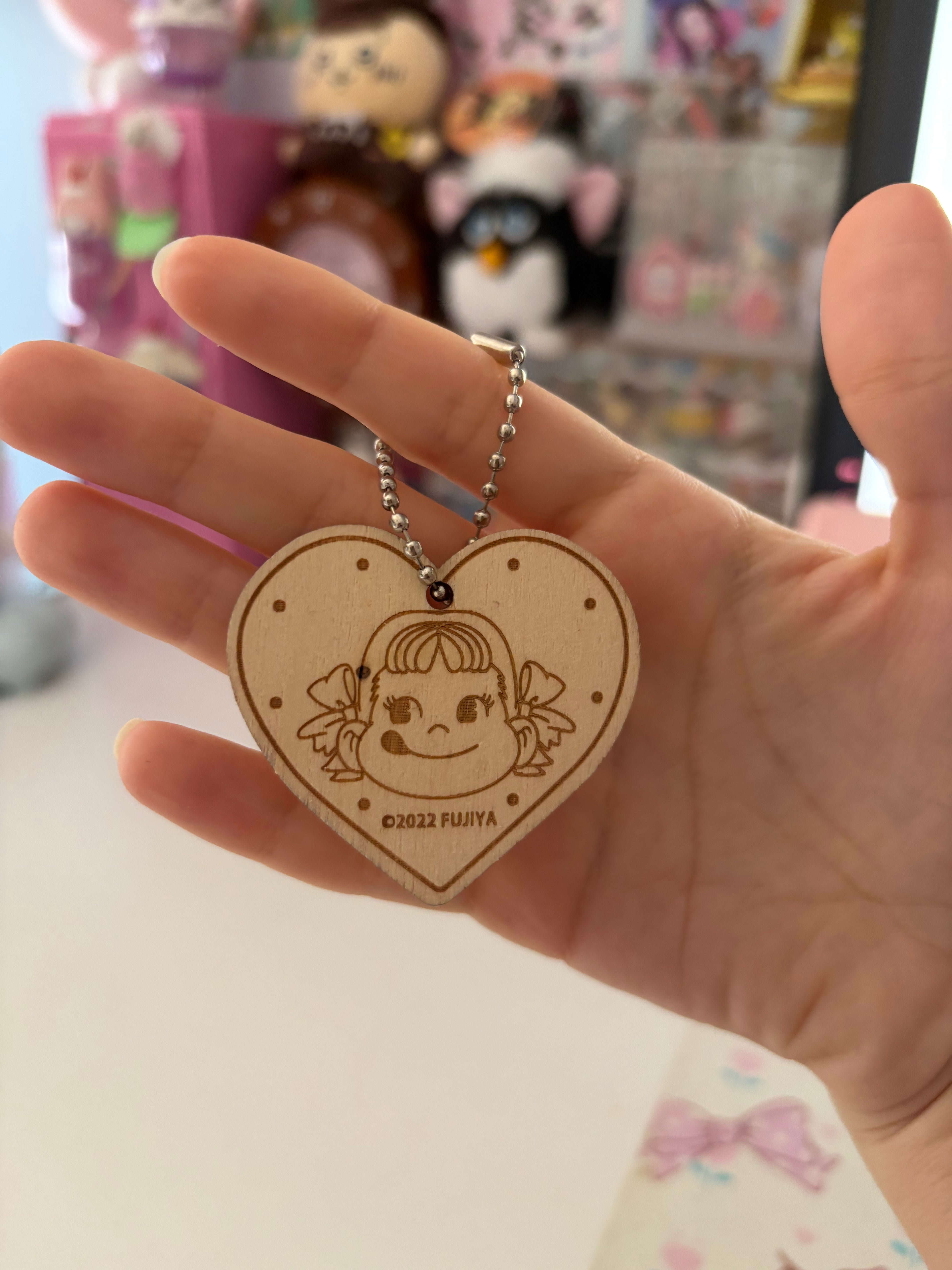 Gashapon - Peko Chan Biscuit Wooden Keychain