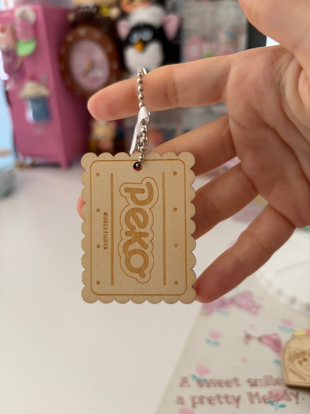 Gashapon - Peko Chan Biscuit Wooden Keychain